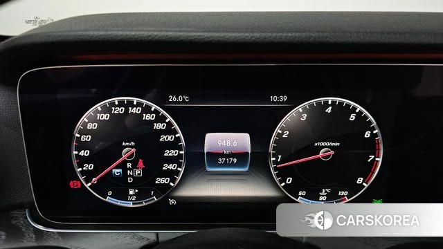 Mercedes-Benz E-Class W213 id 4502576 из Кореи 33