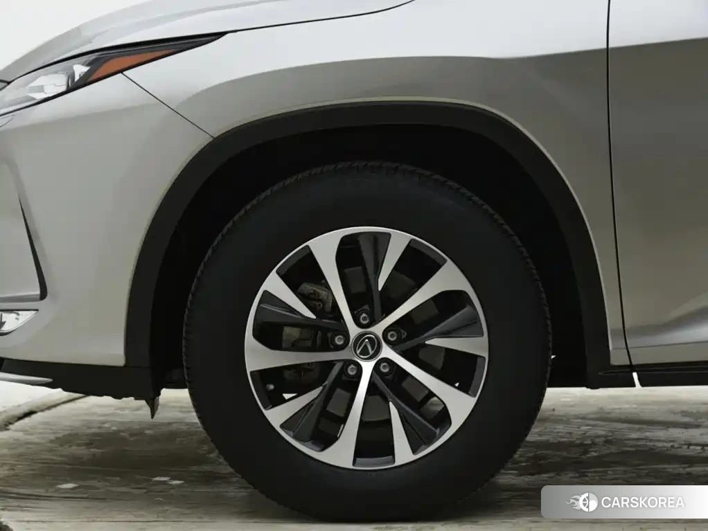 Lexus RX id 4685911 из Китая 13