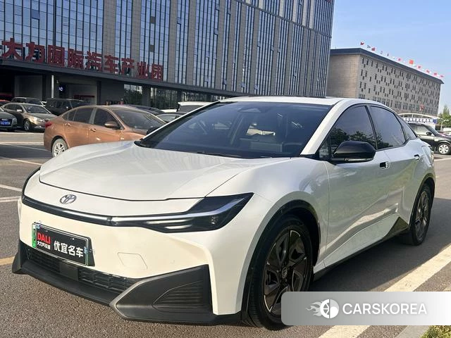 Toyota bZ3 id 4261777 из Китая 13