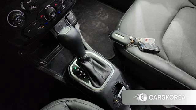 Jeep Renegade id 3817763 из Кореи 18