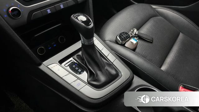 Hyundai Avante AD id 4530964 из Кореи 28