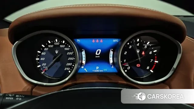 Maserati Ghibli id 2981875 из Кореи 18