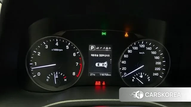 Hyundai Avante AD id 3249329 из Кореи 18