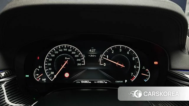 BMW 5 Series (G30) id 4525572 из Кореи 18
