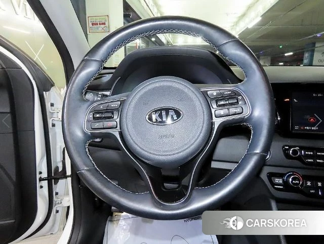 Kia Niro id 4465606 из Кореи 18