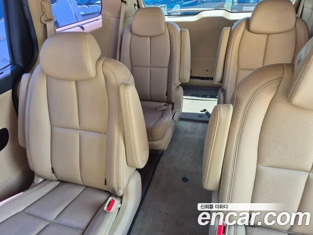 Kia The New Carnival id 2691707 из Кореи 18