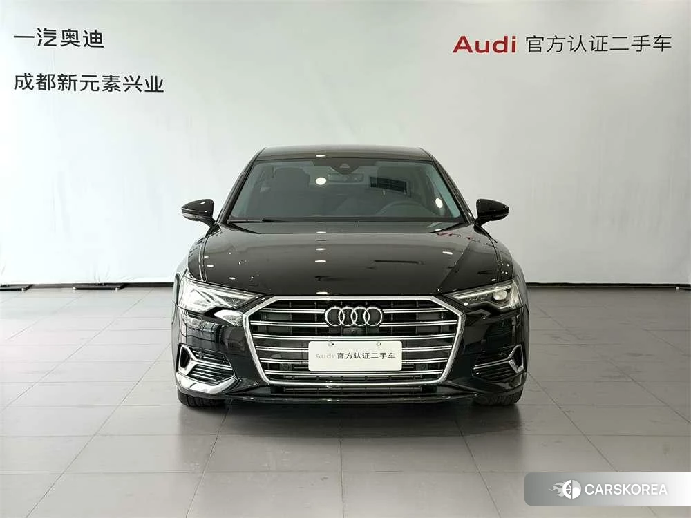 Audi A6L id 4441151 из Китая 11