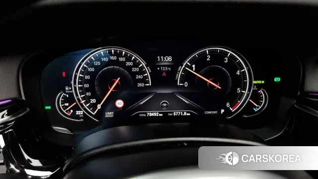 BMW 5 Series (G30) id 3345240 из Кореи 18