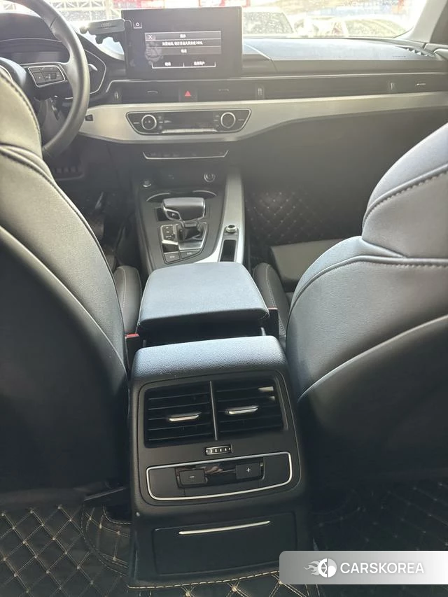 Audi A4L id 4359082 из Китая 13