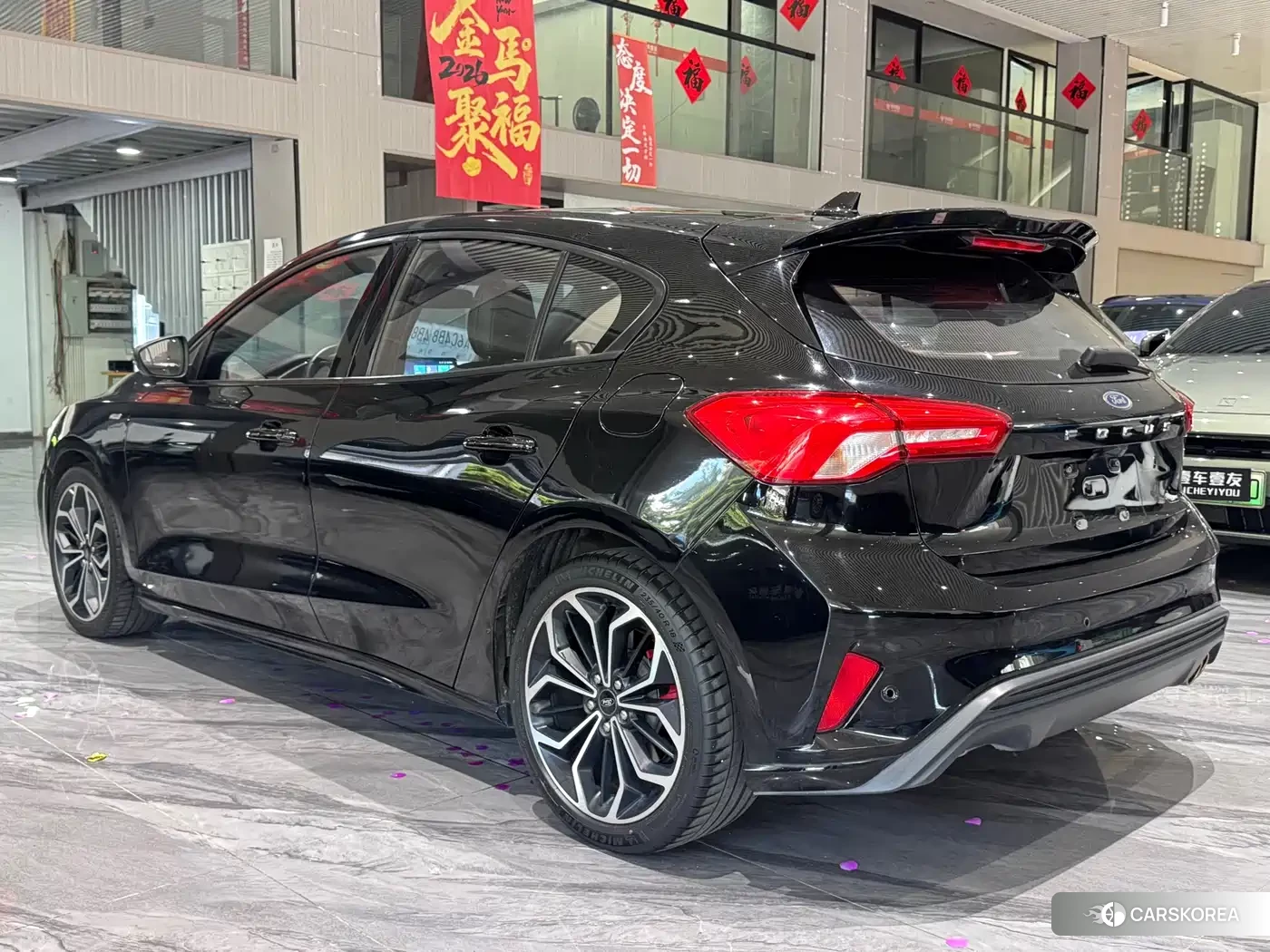 Ford Fox id 4565208 из Китая 19