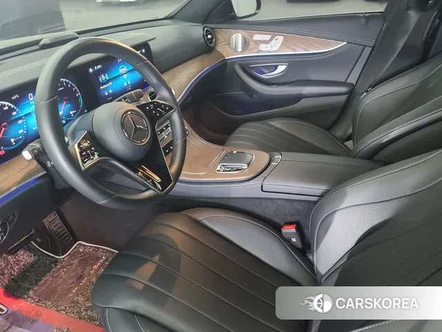 Mercedes-Benz E-Class W213 id 3639301 из Кореи 18