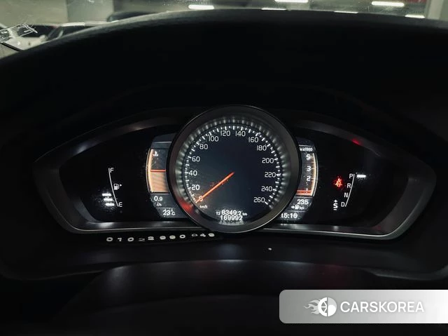 Volvo V40 Cross-Country id 3955704 из Кореи 18