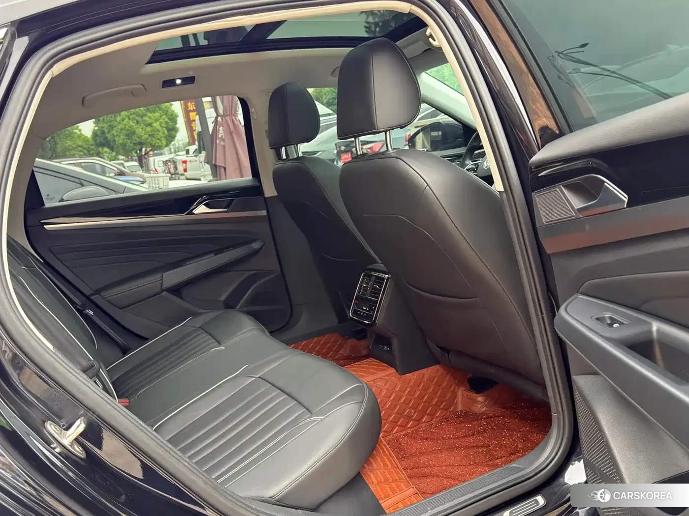 Volkswagen Passat id 4538907 из Китая 13