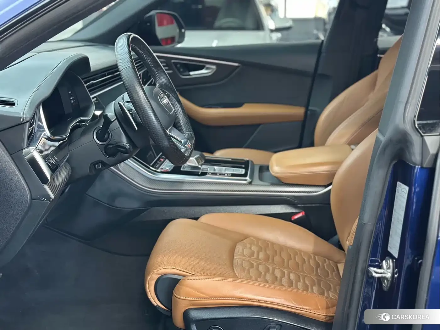 Audi RS Q8 id 4607085 из Китая 23