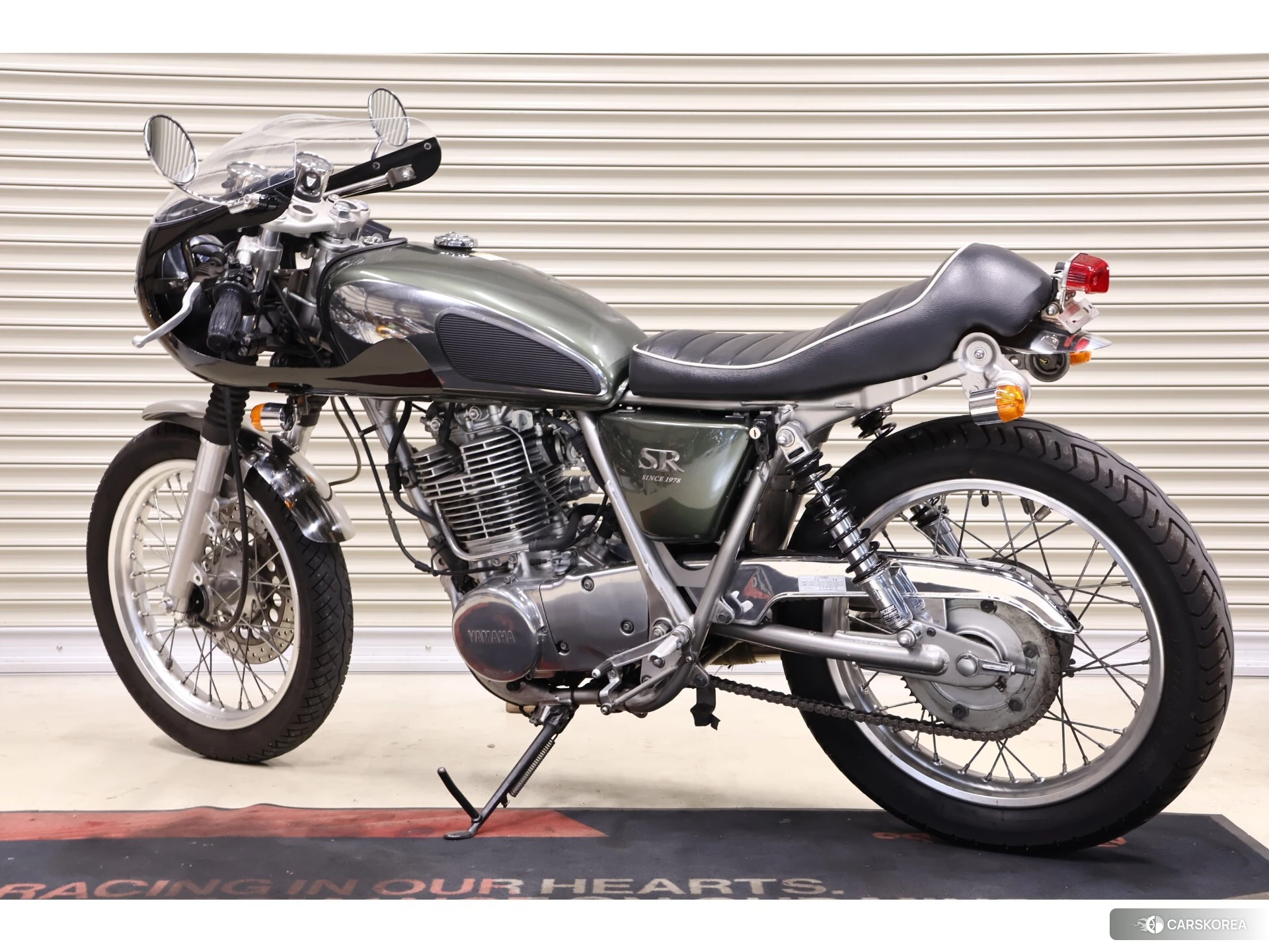 Проданный Yamaha SR 400 id 4379861 из Японии, фото 13