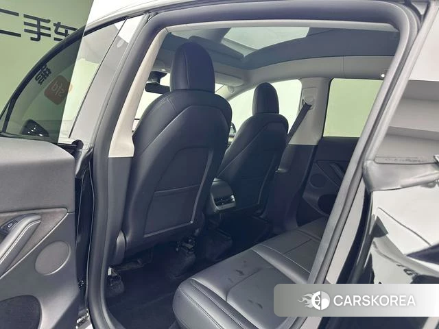 Tesla Model Y id 3856359 из Китая 28