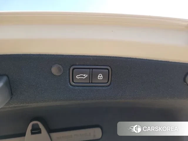 Hyundai The New Grandeur IG id 3635189 из Кореи 18