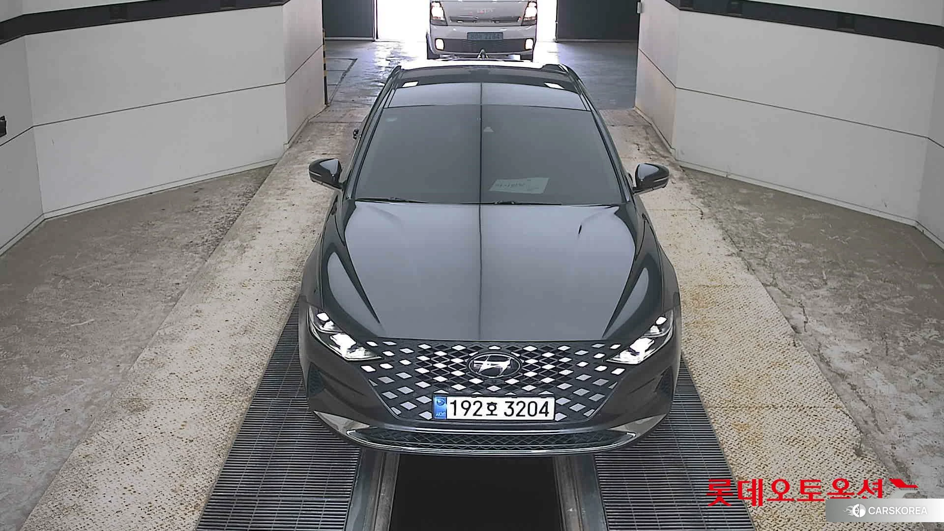 Hyundai Grandeur Hybrid id 4504382 из Кореи 36