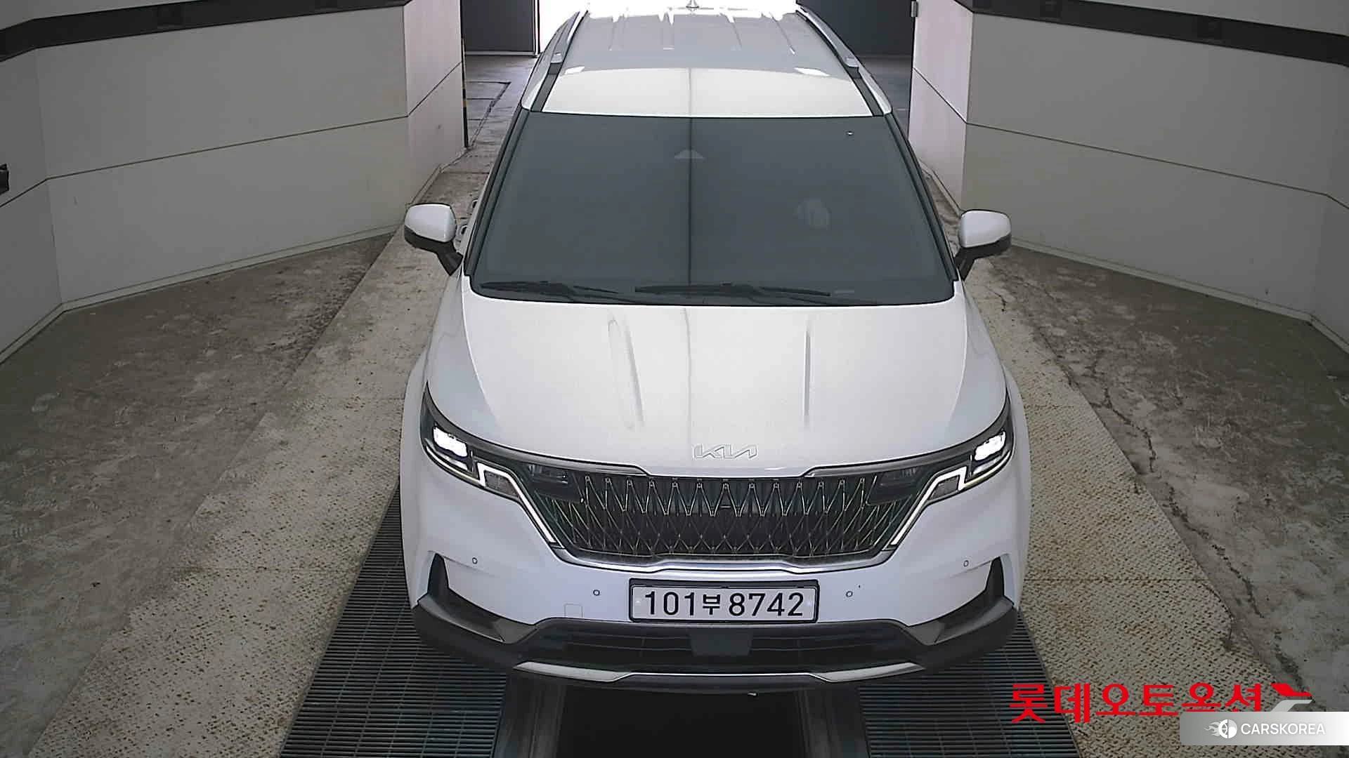 Kia Carnival id 4664344 из Кореи 35