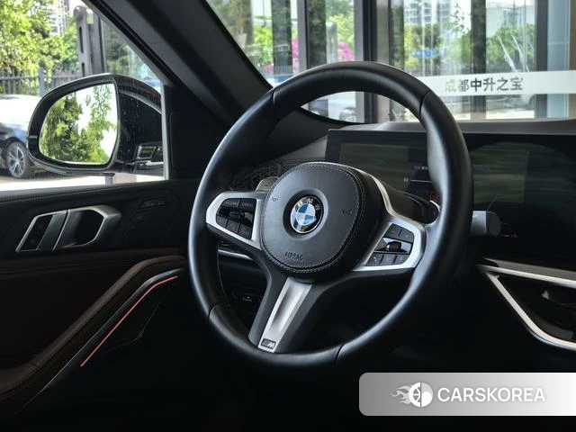 BMW X6 id 4299560 из Китая 9