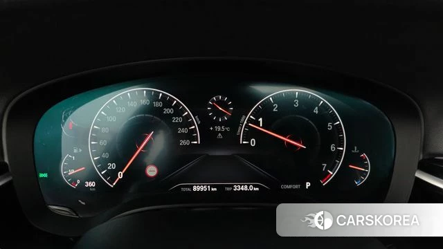 BMW 5 Series (G30) id 4285216 из Кореи 34
