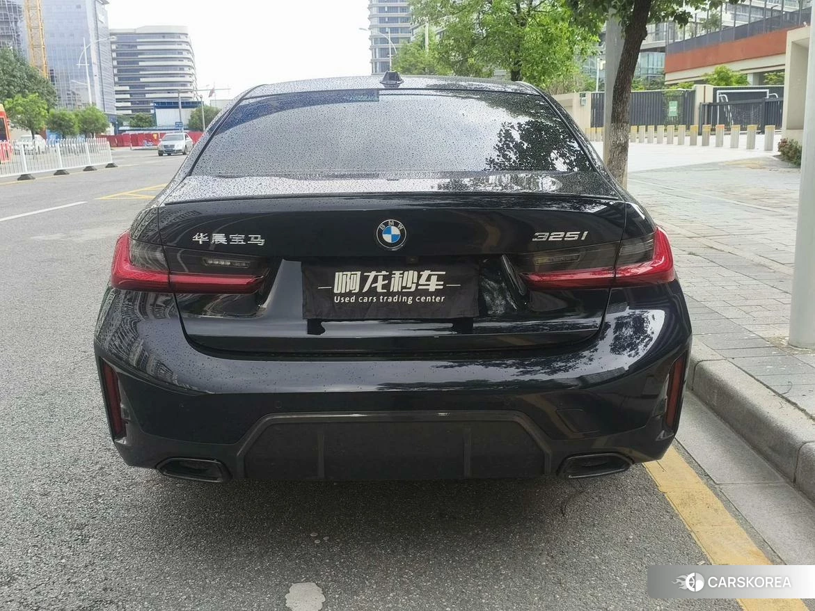 BMW 3 series id 4455426 из Китая 8