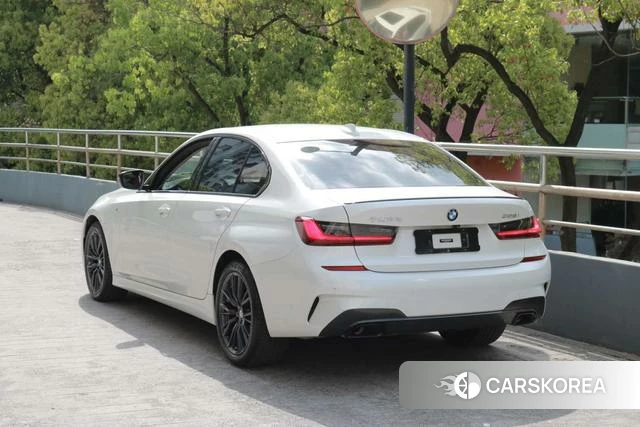 BMW 3 series id 4238548 из Китая 14