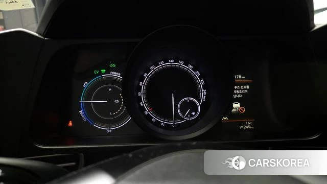 Hyundai Avante Hybrid (CN7) id 3839683 из Кореи 18