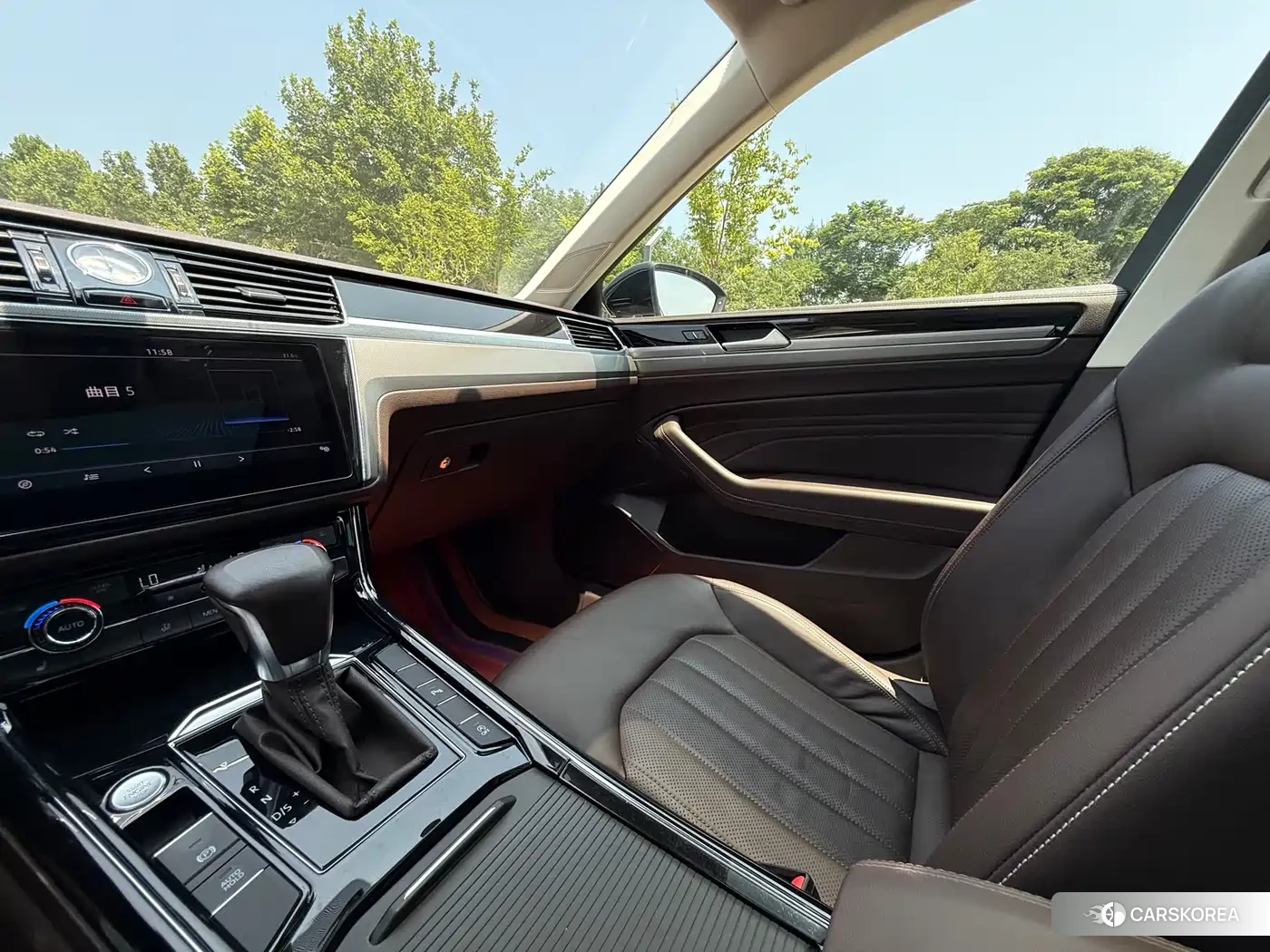 Volkswagen Phideon id 4583793 из Китая 8