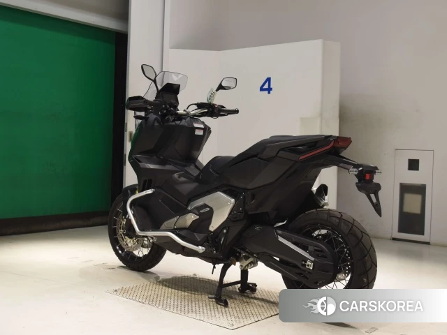 Проданный Honda X-ADV 750 id 4328208 из Японии, фото 8