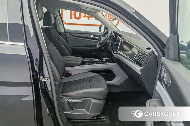 Volkswagen Tourang id 4258477 из Китая 22