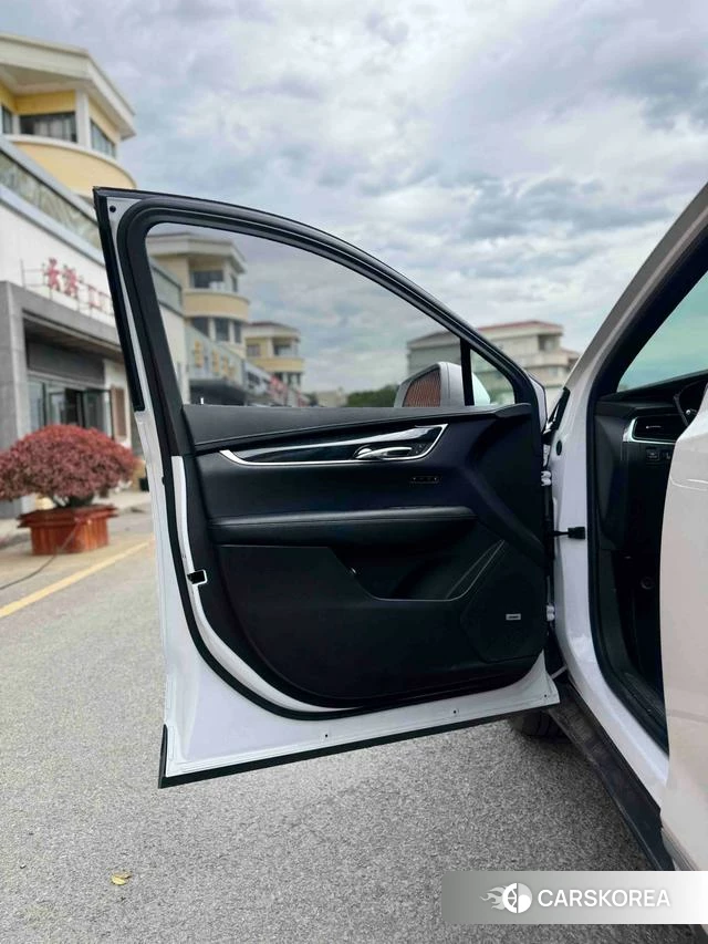 Cadillac XT5 id 4241425 из Китая 12