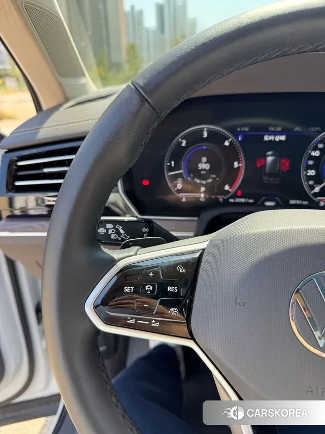 Volkswagen Touareg 3rd generation id 3041276 из Кореи 13