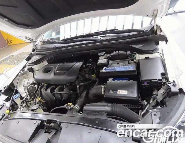 Hyundai Avante AD id 2835002 из Кореи 18