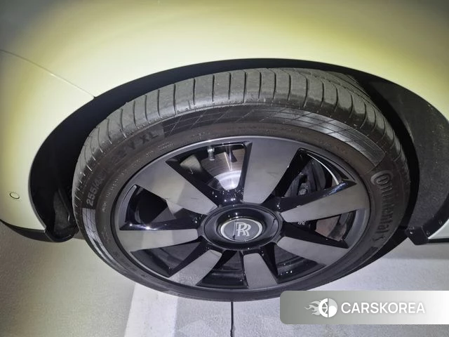 Rolls-Royce Cullinan id 4469211 из Кореи 18