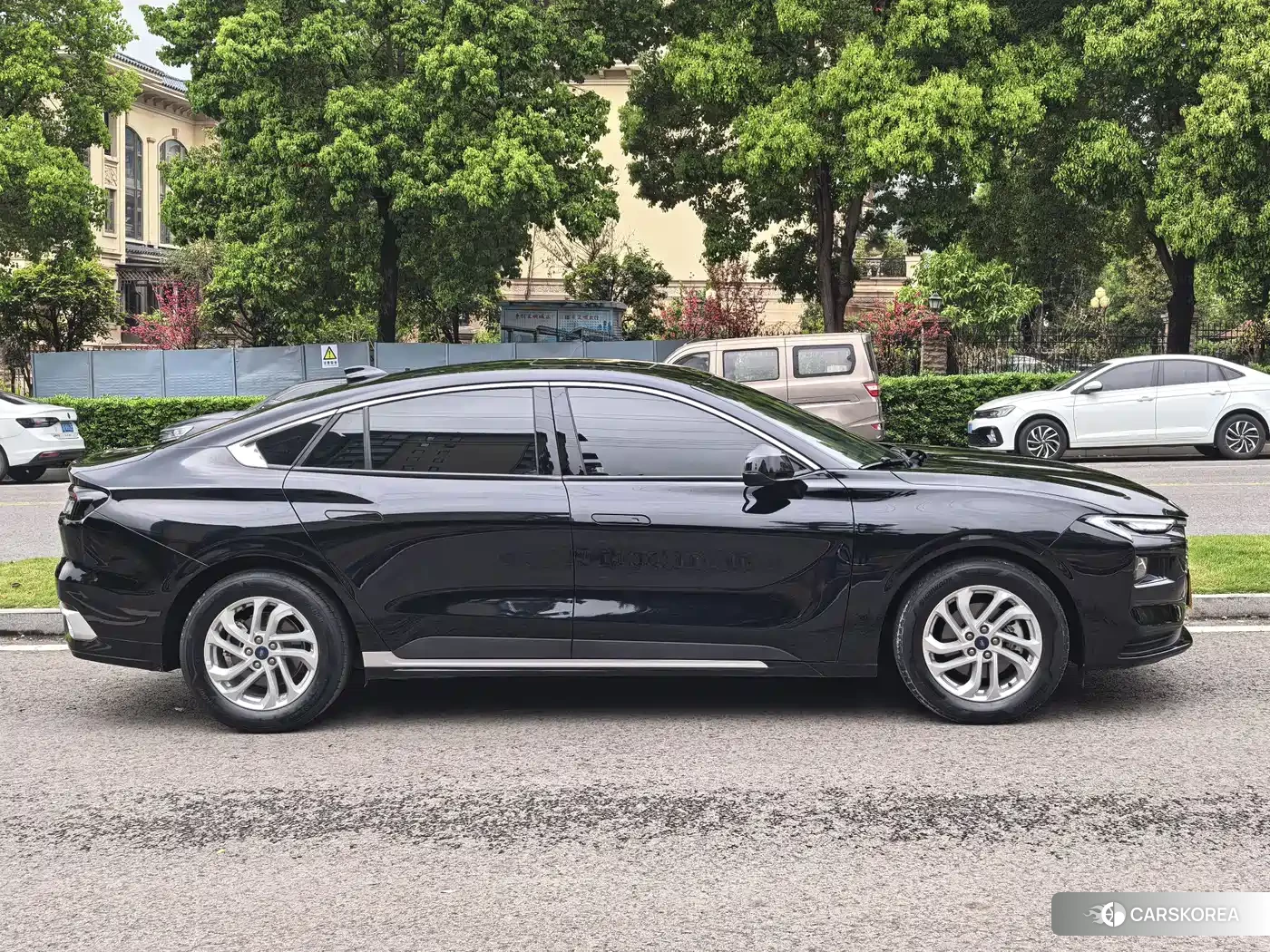 Ford Mondeo id 4659679 из Китая 17