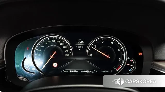 BMW 5 Series (G30) id 3203900 из Кореи 18