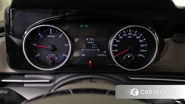 Kia Carnival 4th generation id 3702965 из Кореи 18