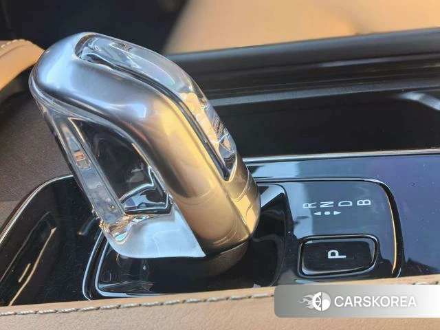 Volvo XC90 PHEV id 3895943 из Китая 20
