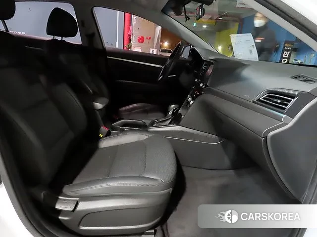 Hyundai The New Avante AD id 3520055 из Кореи 18