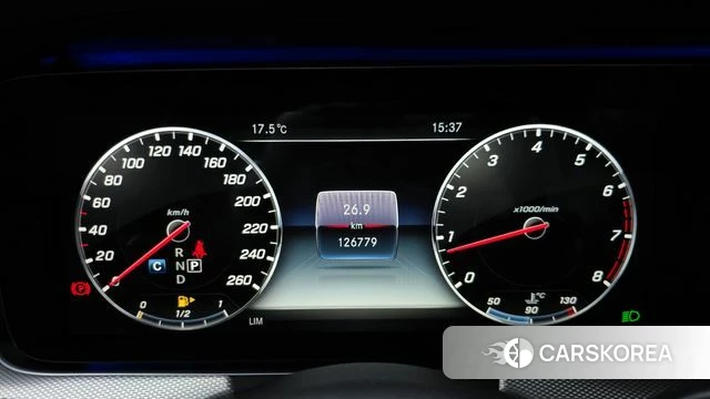 Mercedes-Benz E-Class W213 id 3893776 из Кореи 18