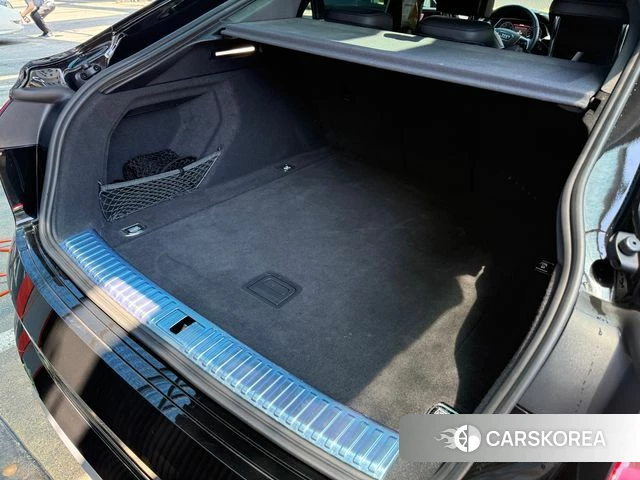 Audi e-Tron id 4740926 из Кореи 8
