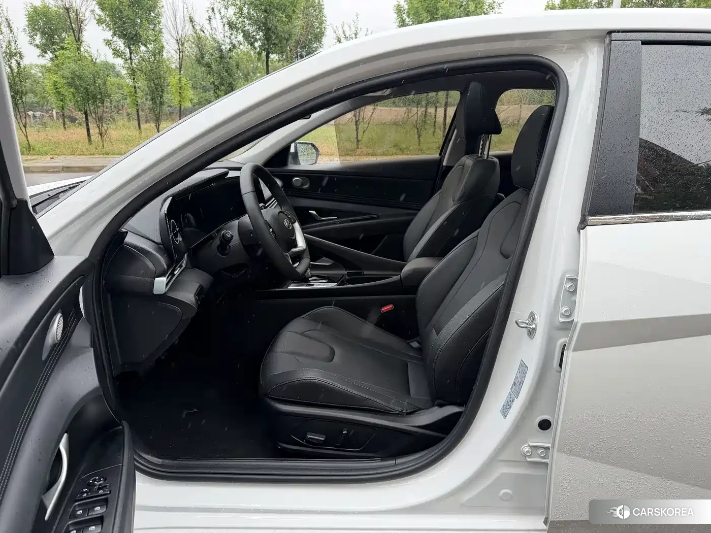 Hyundai Elantra id 4589176 из Китая 11