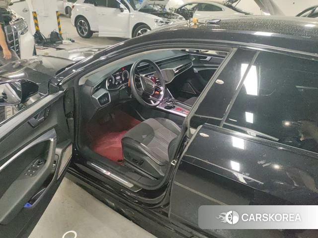 Audi A7L id 4353203 из Китая 8