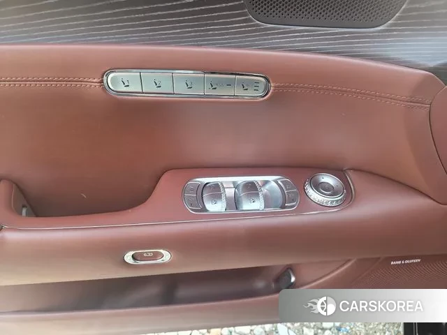 Genesis G90 (RS4) id 3752190 из Кореи 15