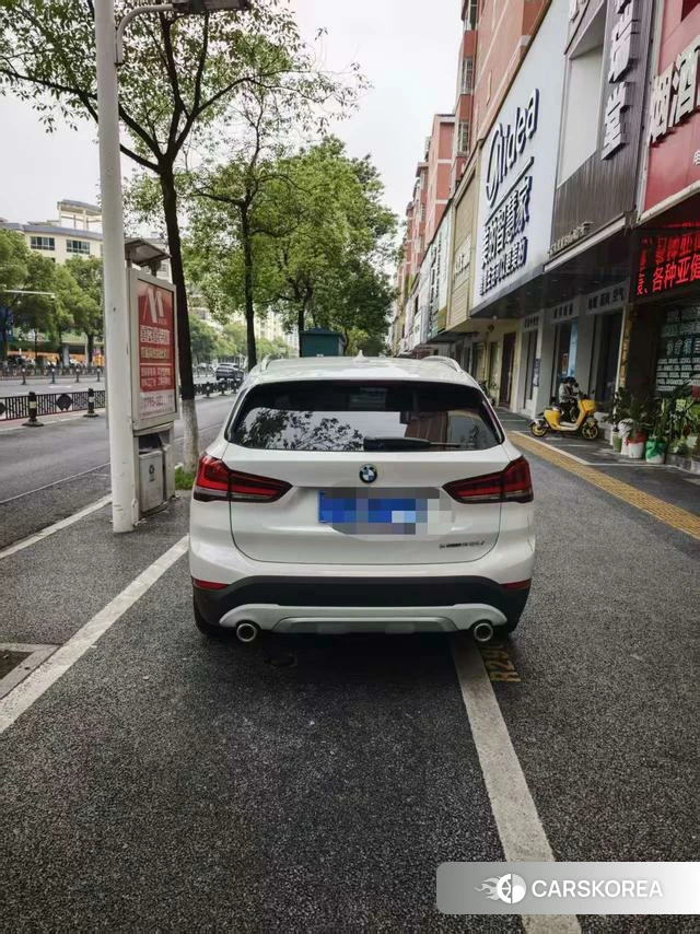 BMW X1 id 4334824 из Китая 8