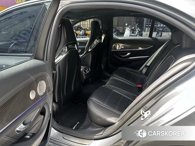 Mercedes-Benz E-class AMG id 4349008 из Китая 14