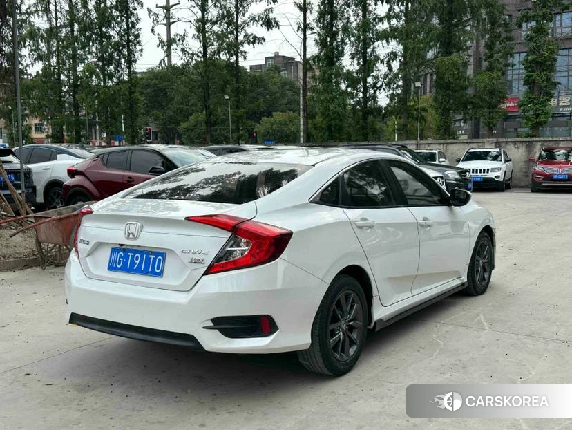 Honda Civic id 4515070 из Китая 8