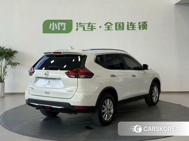 Nissan Qijun id 4297788 из Китая 18