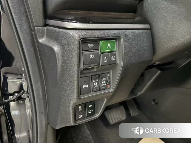 Honda Odyssey id 4220650 из Китая 23